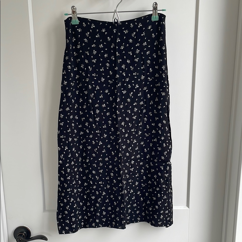 Brandy Melville Black Floral Midi Skirt